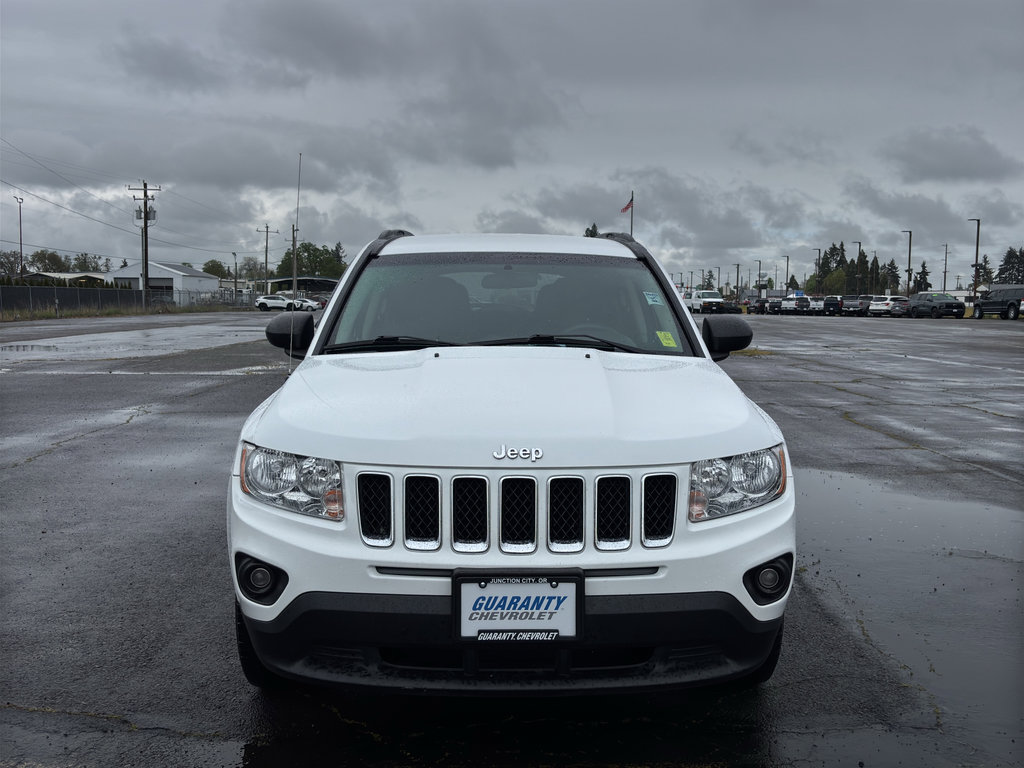 Used 2012 Jeep Compass Sport image 2