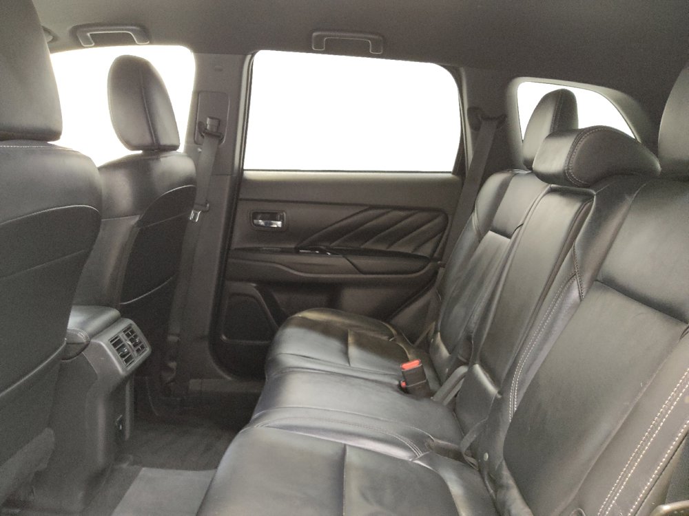 Used 2020 Mitsubishi Outlander SEL image 18