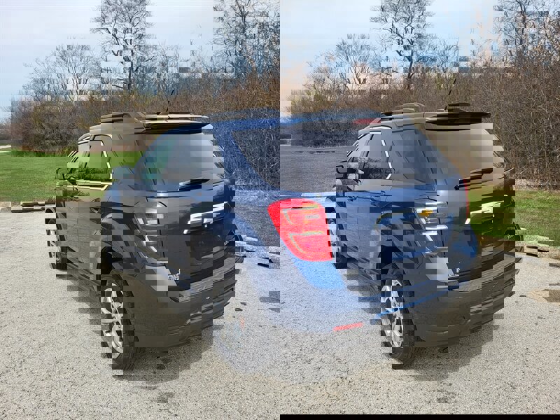 Used 2016 Chevrolet Equinox LT w/ Convenience Package image 9