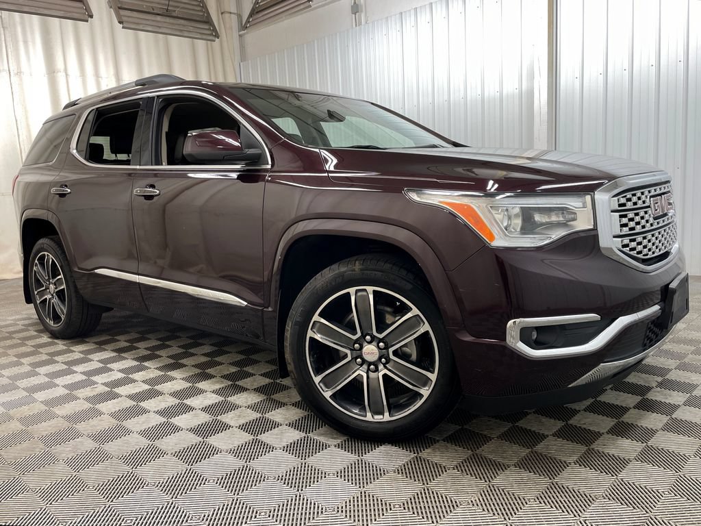 Used 2017 GMC Acadia Denali w/ Technology Package FWD image 51