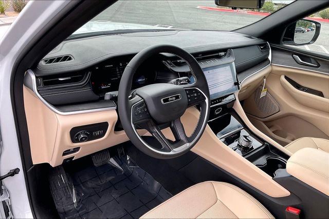 New 2026 Jeep Grand Cherokee Limited w/ Luxury Tech Group II image 6
