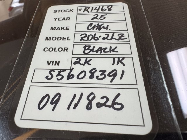 Used 2025 Chevrolet Corvette Z06 w/ Stealth Interior Trim Package RWD image 27