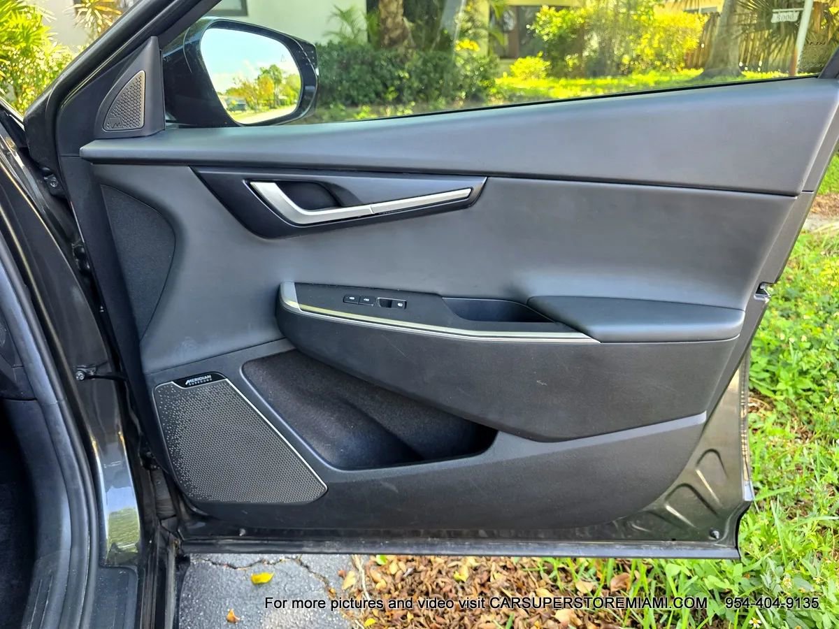 Used 2022 Kia EV6 Wind image 57