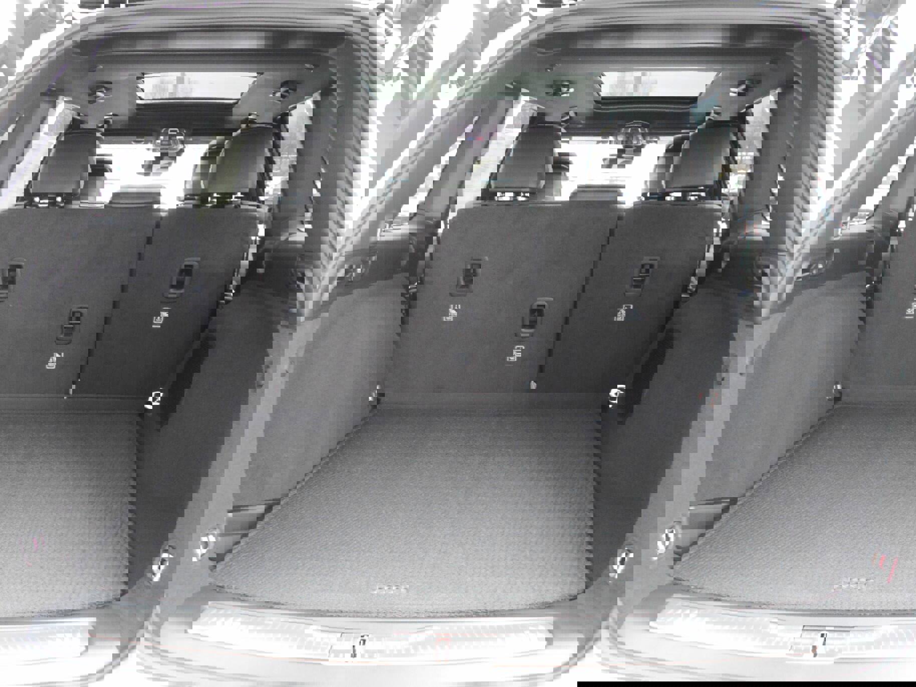 New 2025 Jeep Grand Cherokee Summit image 24