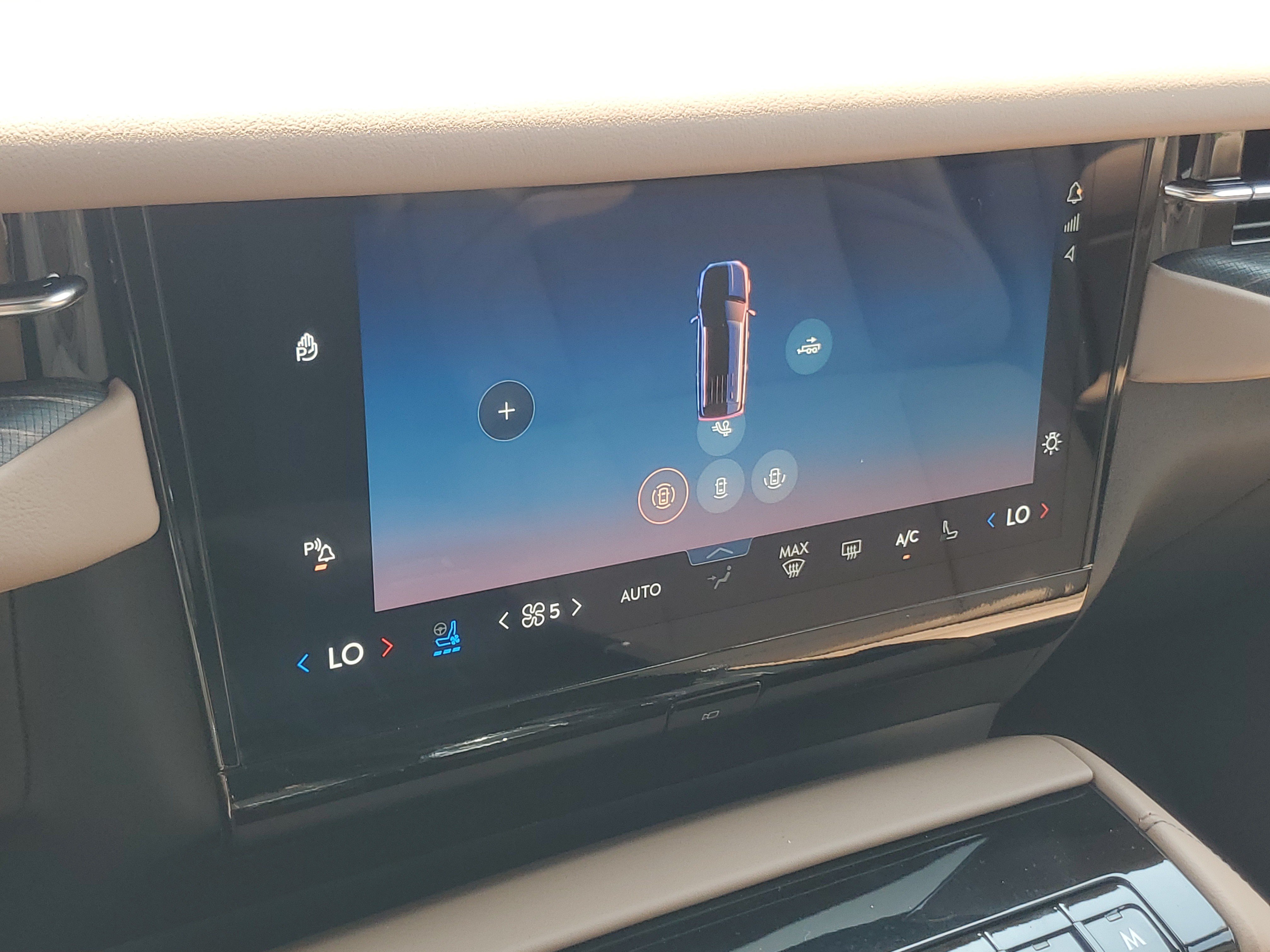 New 2027 Lincoln Navigator Black Label AWD/4WD image 24