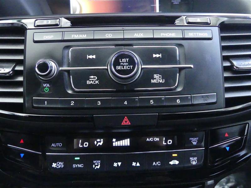 Used 2017 Honda Accord Sport image 13