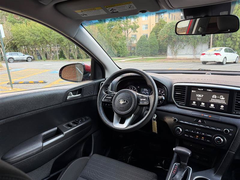 Used 2021 Kia Sportage LX w/ LX AWD Popular Package image 28