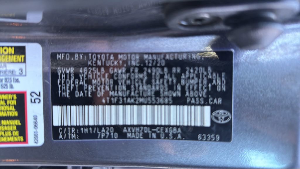 Used 2021 Toyota Camry XLE w/ Navigation Upgrade Package image 22