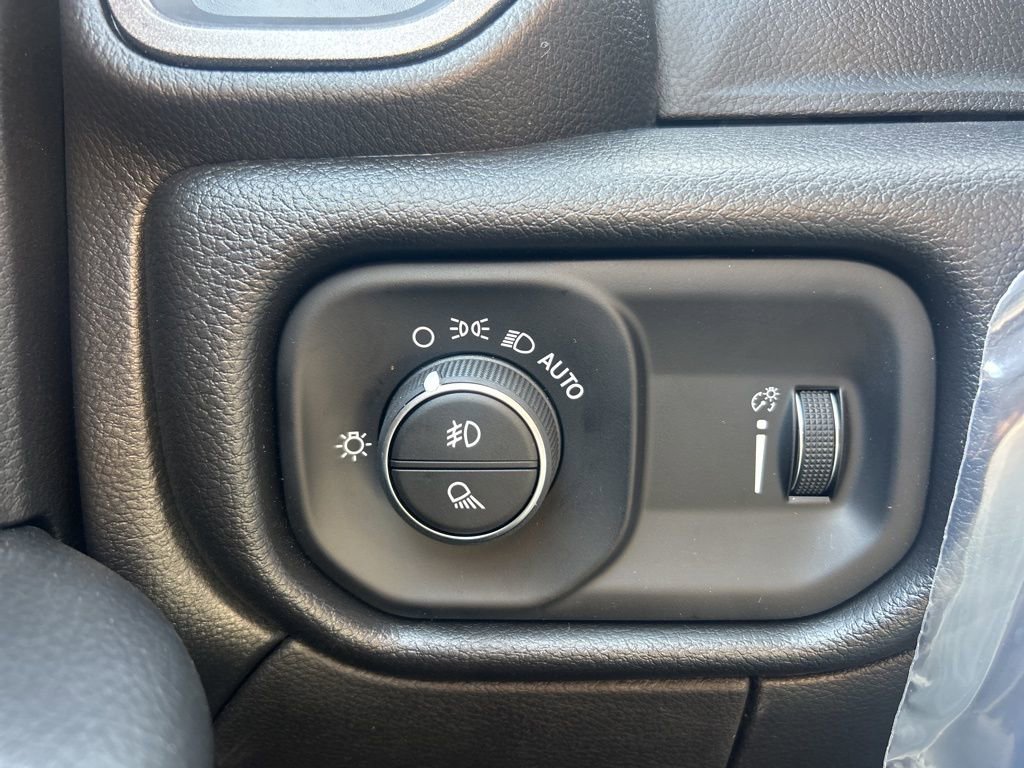 New 2026 RAM 5500 Tradesman image 14