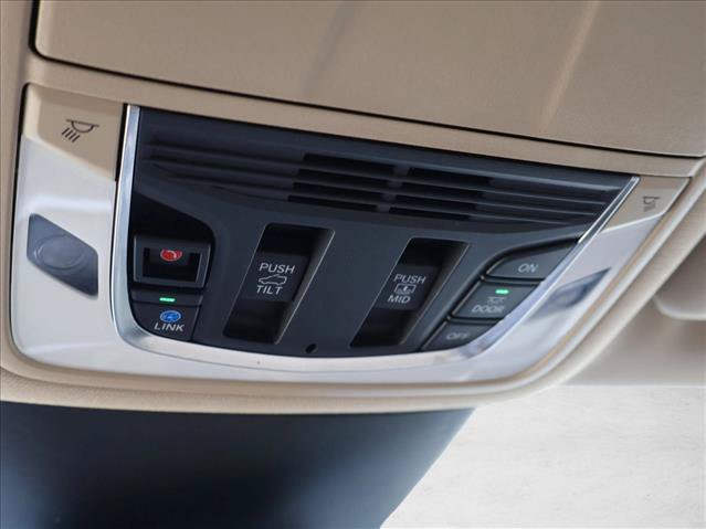 Certified 2023 Acura MDX SH-AWD w/ Technology Package image 22
