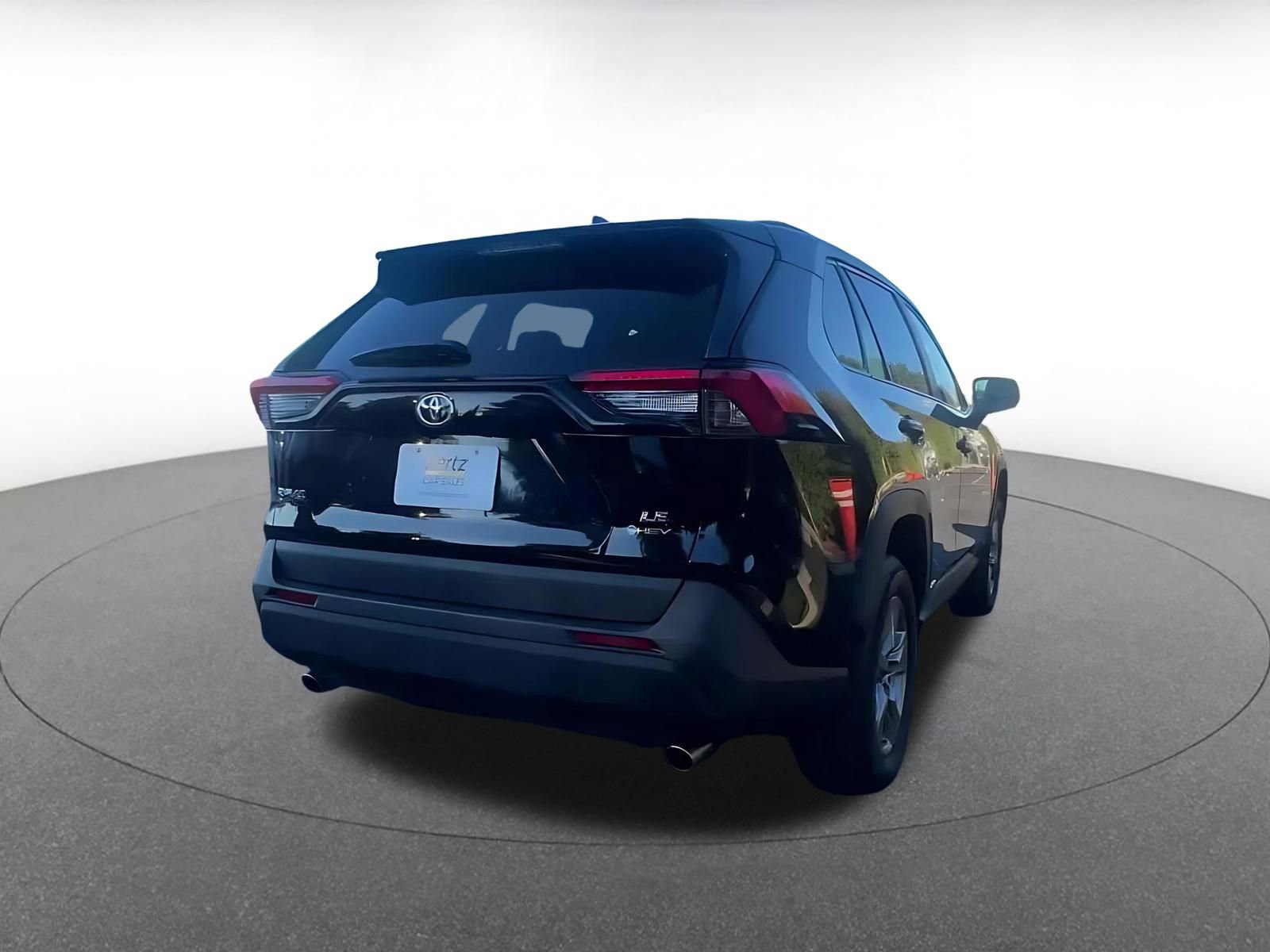 Used 2025 Toyota RAV4 LE image 15