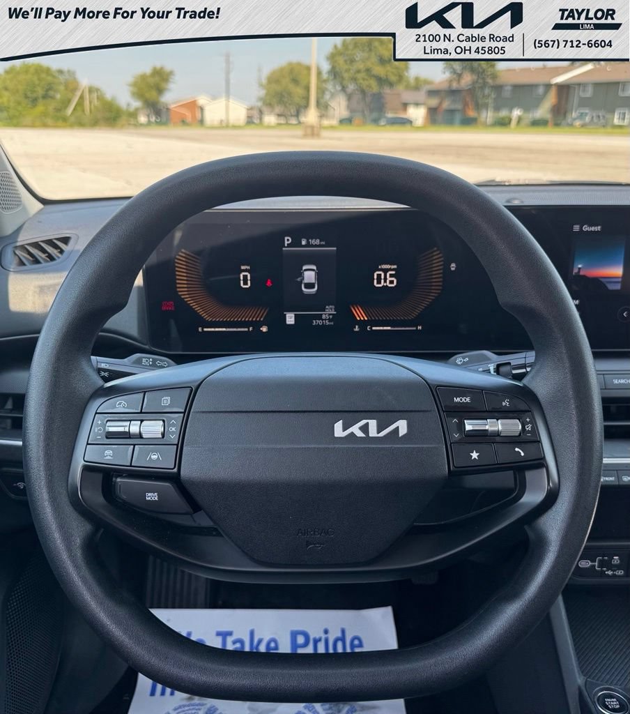 Used 2025 Kia K4 FWD image 11