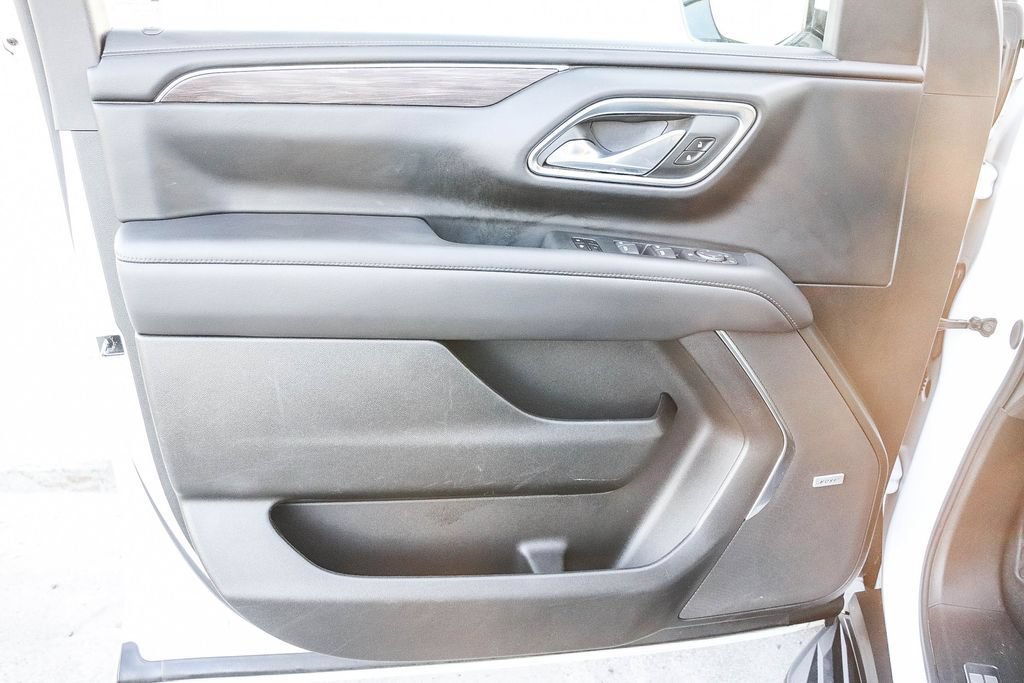 Used 2024 Chevrolet Tahoe LT RWD image 24