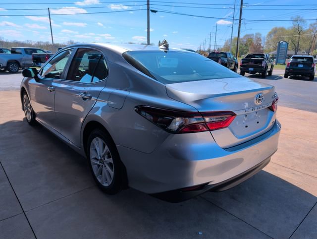 Used 2024 Toyota Camry LE w/ Convenience Package image 6