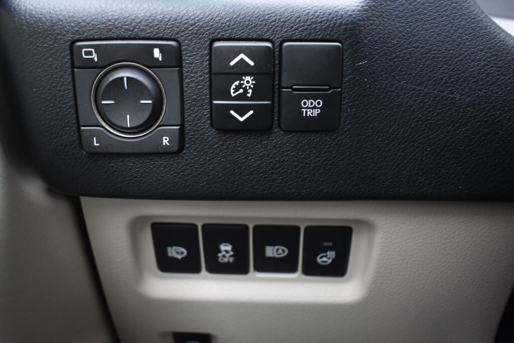 Used 2022 Lexus GX 460 Premium image 14