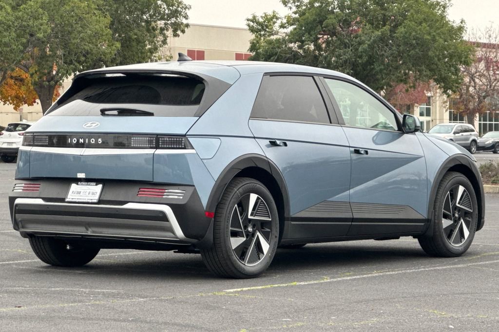 New 2026 Hyundai Ioniq 5 SEL image 4
