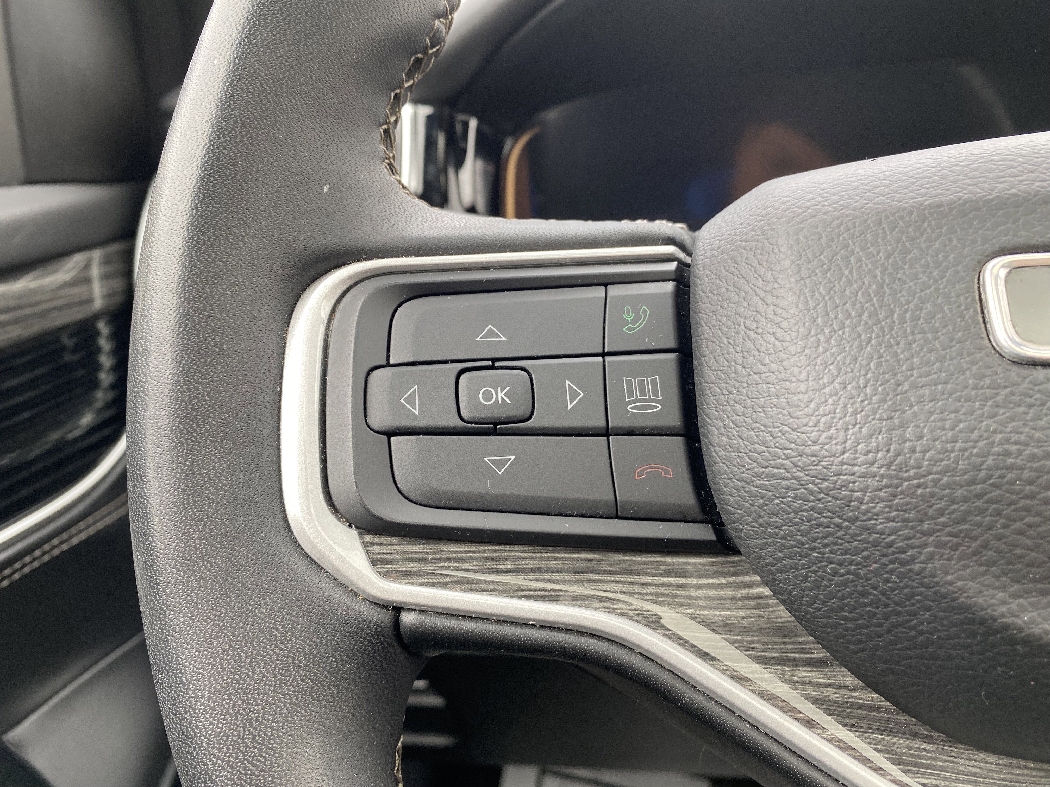 Used 2022 Jeep Wagoneer Series III w/ Premium Group I image 19