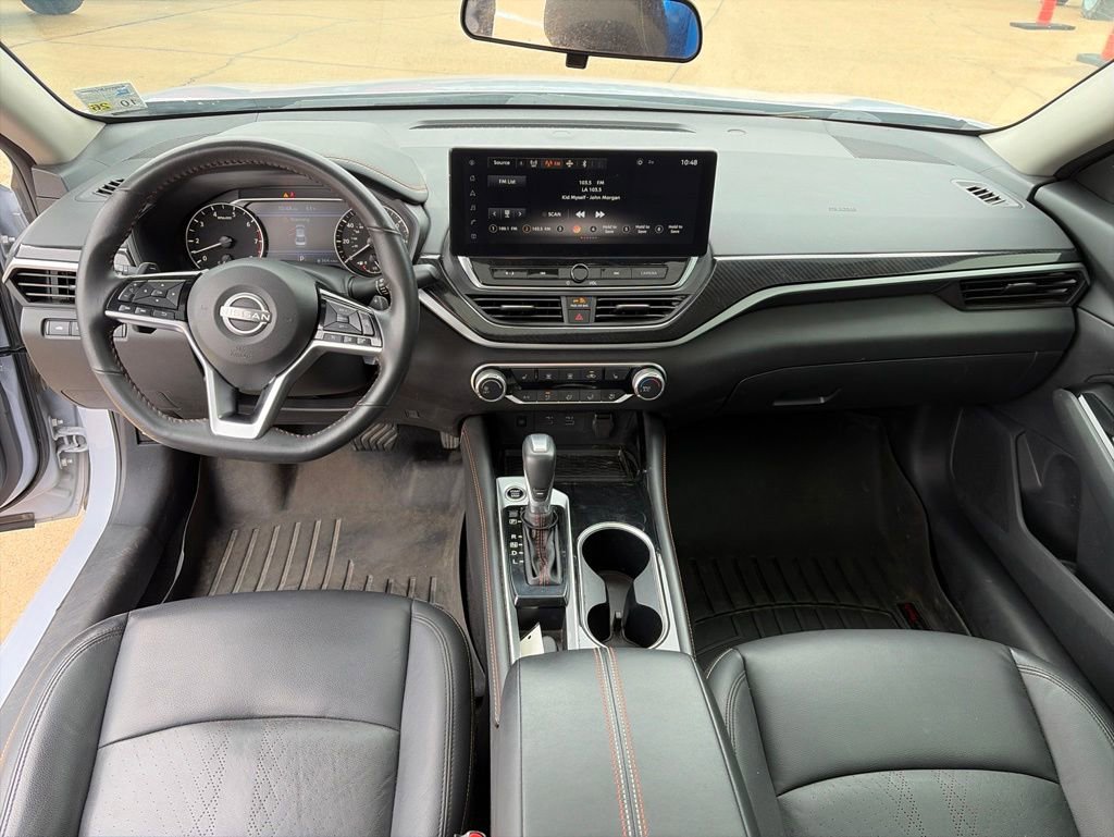 Certified 2023 Nissan Altima 2.5 SR w/ SR Premium Package FWD image 10