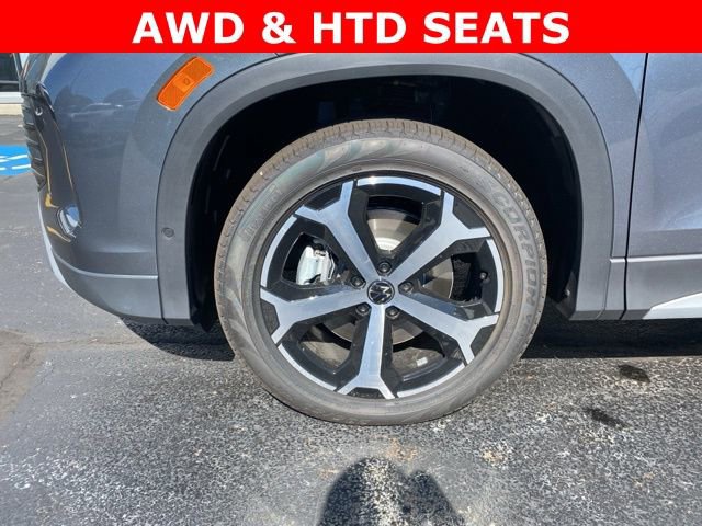 New 2025 Volkswagen Tiguan SE image 19