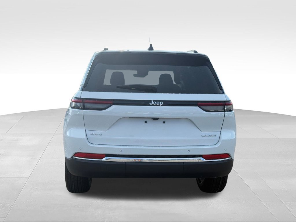 New 2026 Jeep Grand Cherokee Laredo AWD/4WD image 27