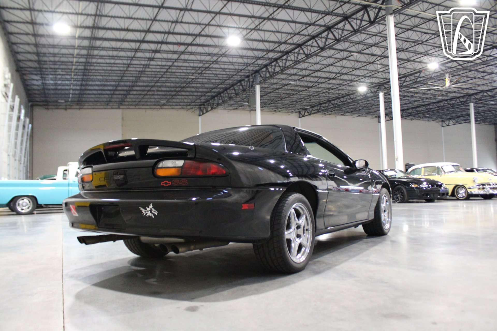 Used 2000 Chevrolet Camaro Z28 w/ SS Performance/Appearance Pkg RWD image 22