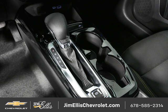 New 2026 Chevrolet Trax ACTIV w/ Sunroof Package FWD image 16