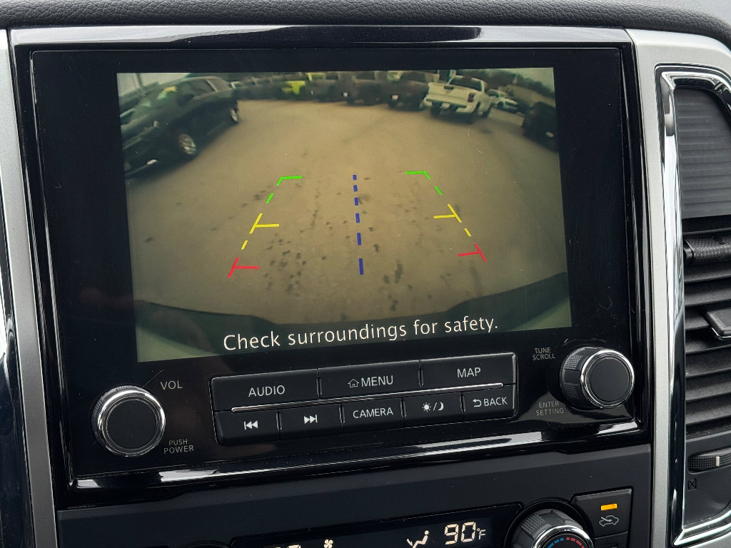 Used 2020 Nissan Titan SV w/ SV Convenience Package image 17