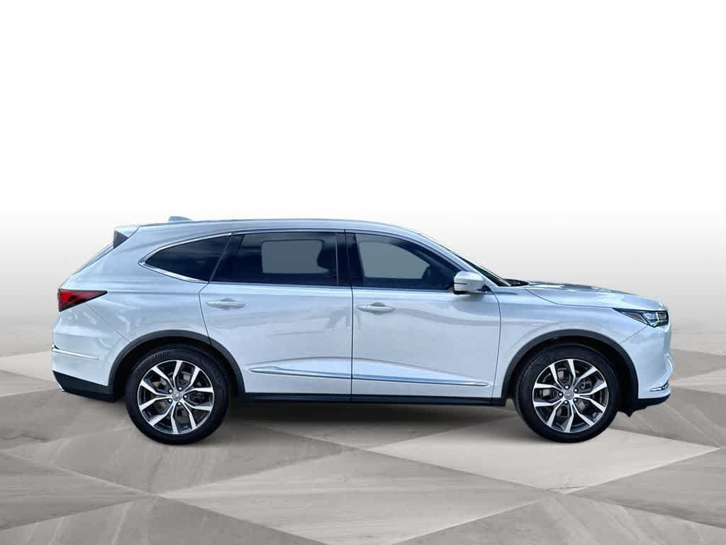 Used 2024 Acura MDX w/ Technology Package FWD image 9