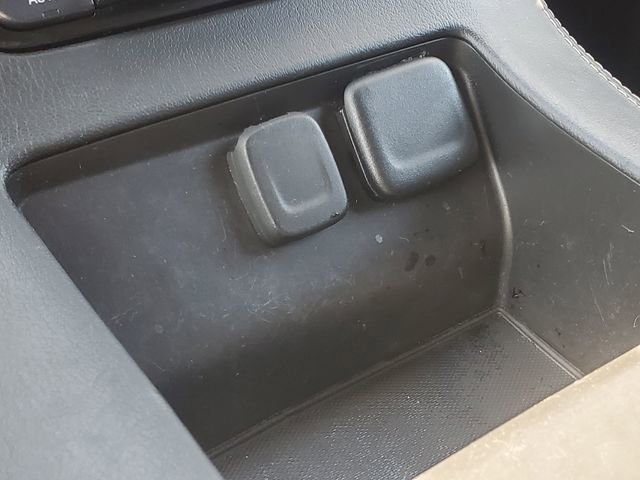 Used 2018 GMC Yukon SLE w/ Convenience Package image 24