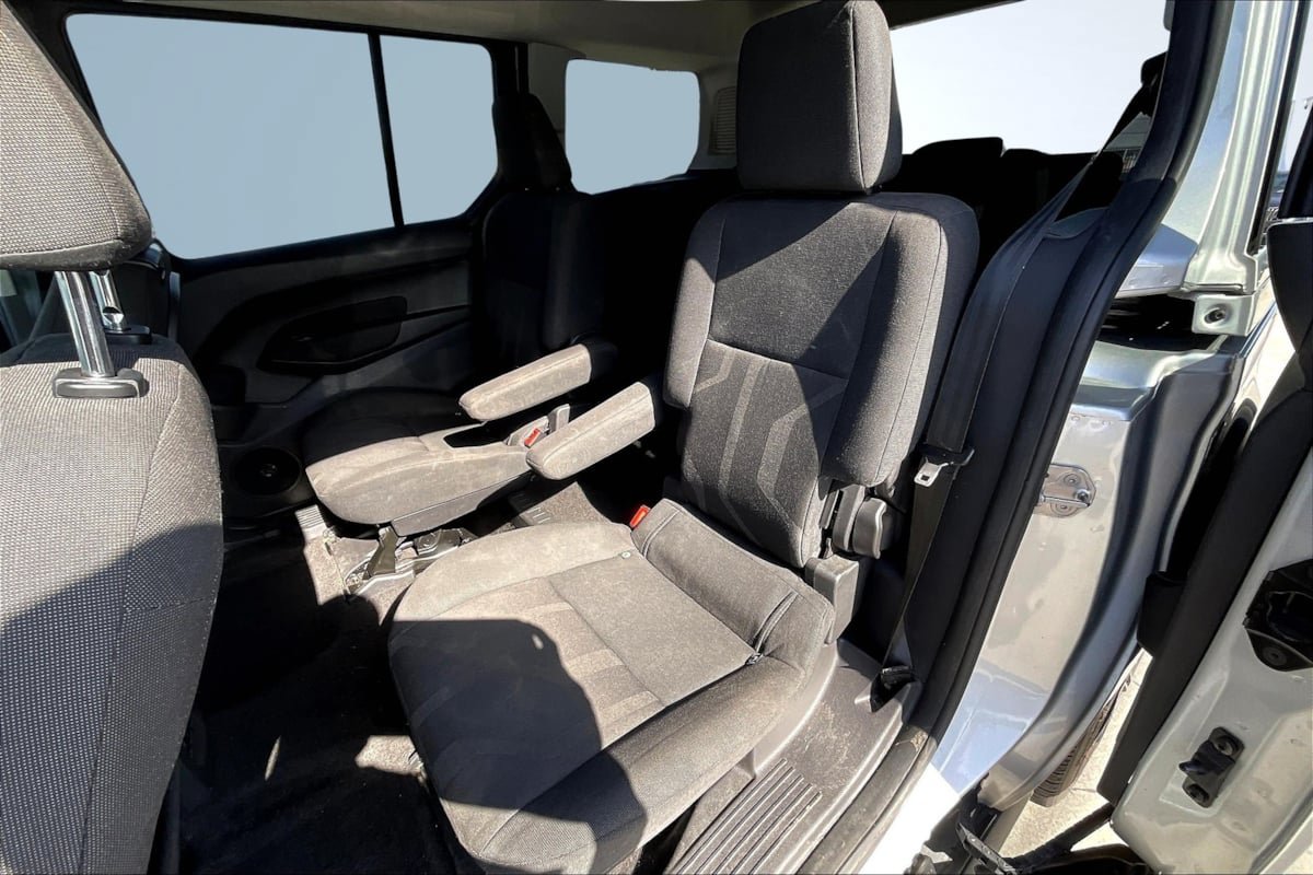 Used 2016 Ford Transit Connect XLT FWD image 22