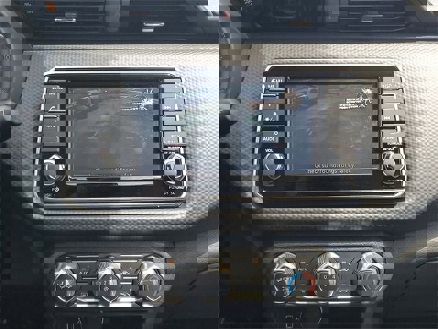 New 2025 Nissan Kicks Play S image 14