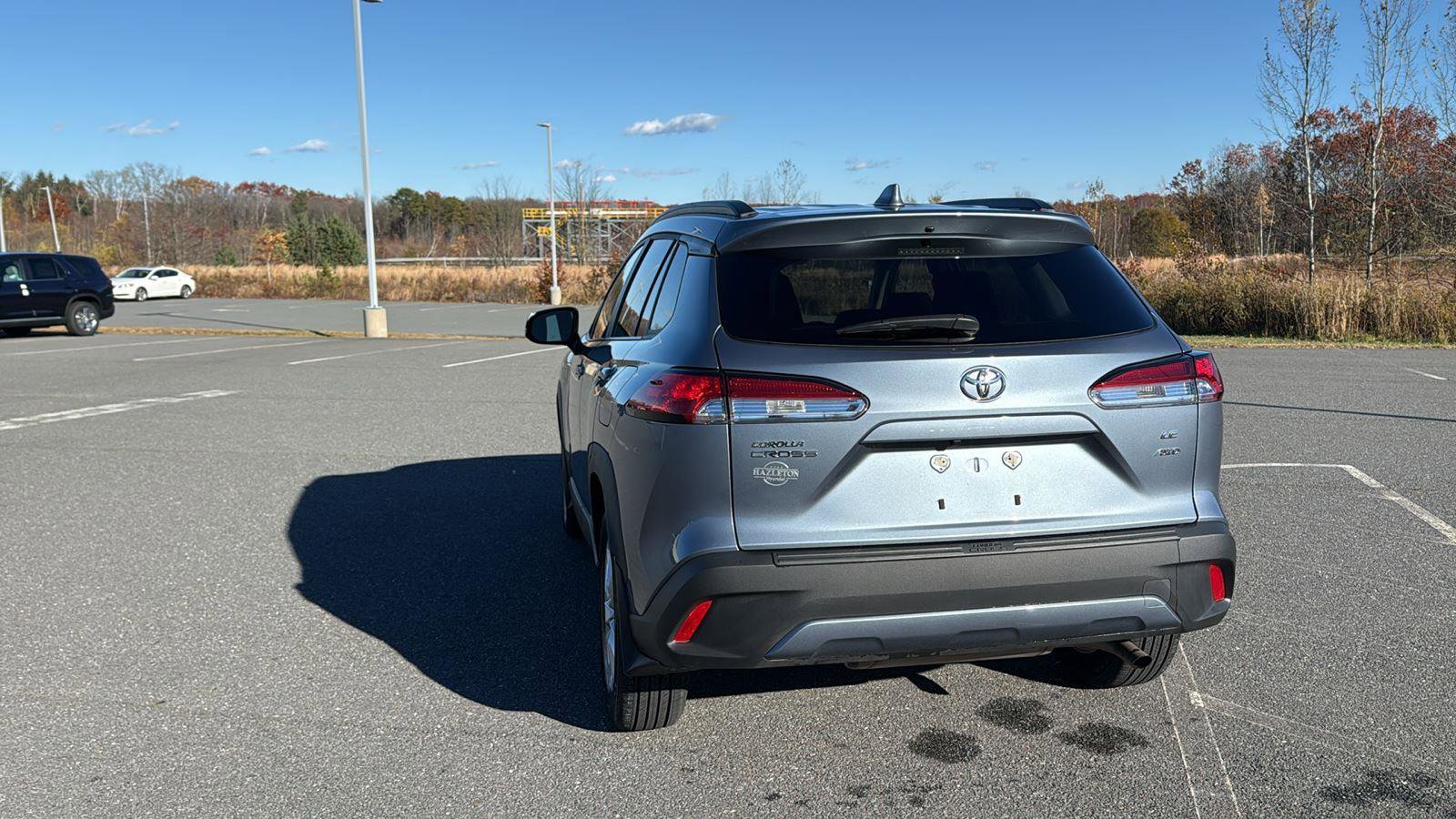 Used 2023 Toyota Corolla Cross LE image 8