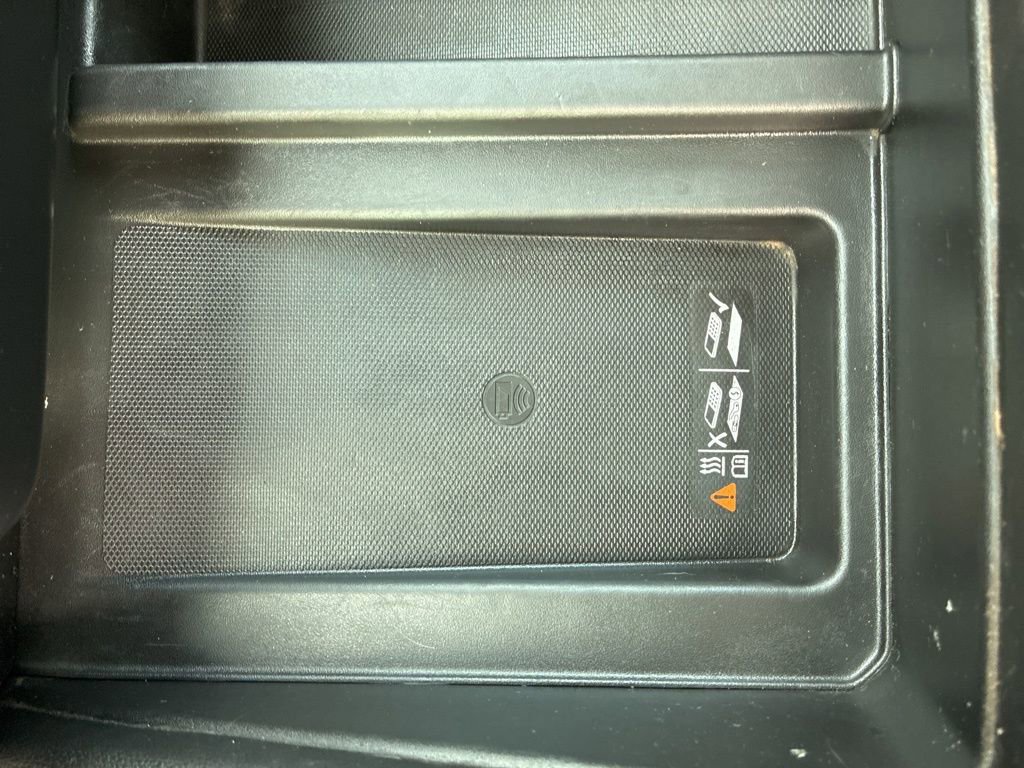 Used 2022 GMC Sierra 2500 Denali w/ Denali Black Diamond Edition image 29