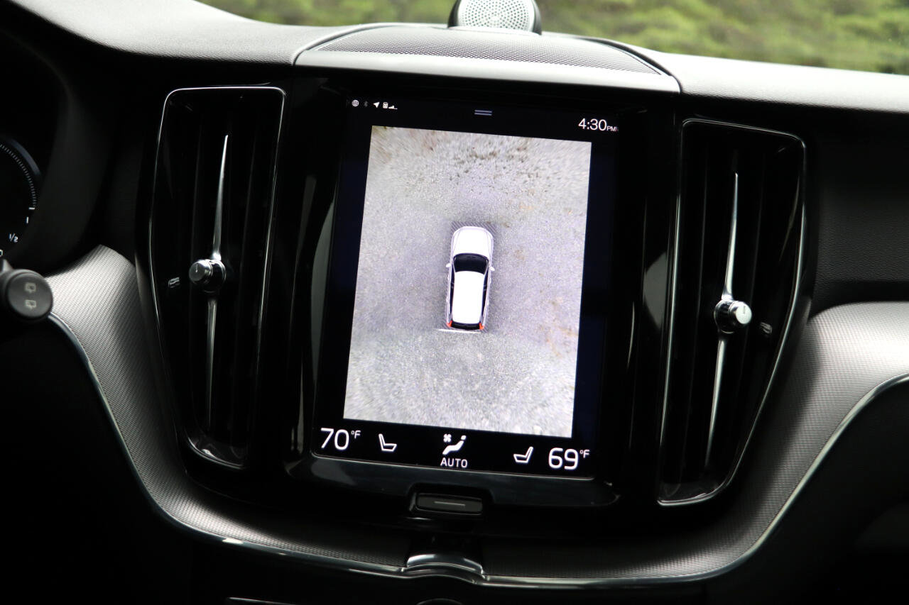 Used 2018 Volvo XC60 T8 R-Design w/ Convenience Package image 25