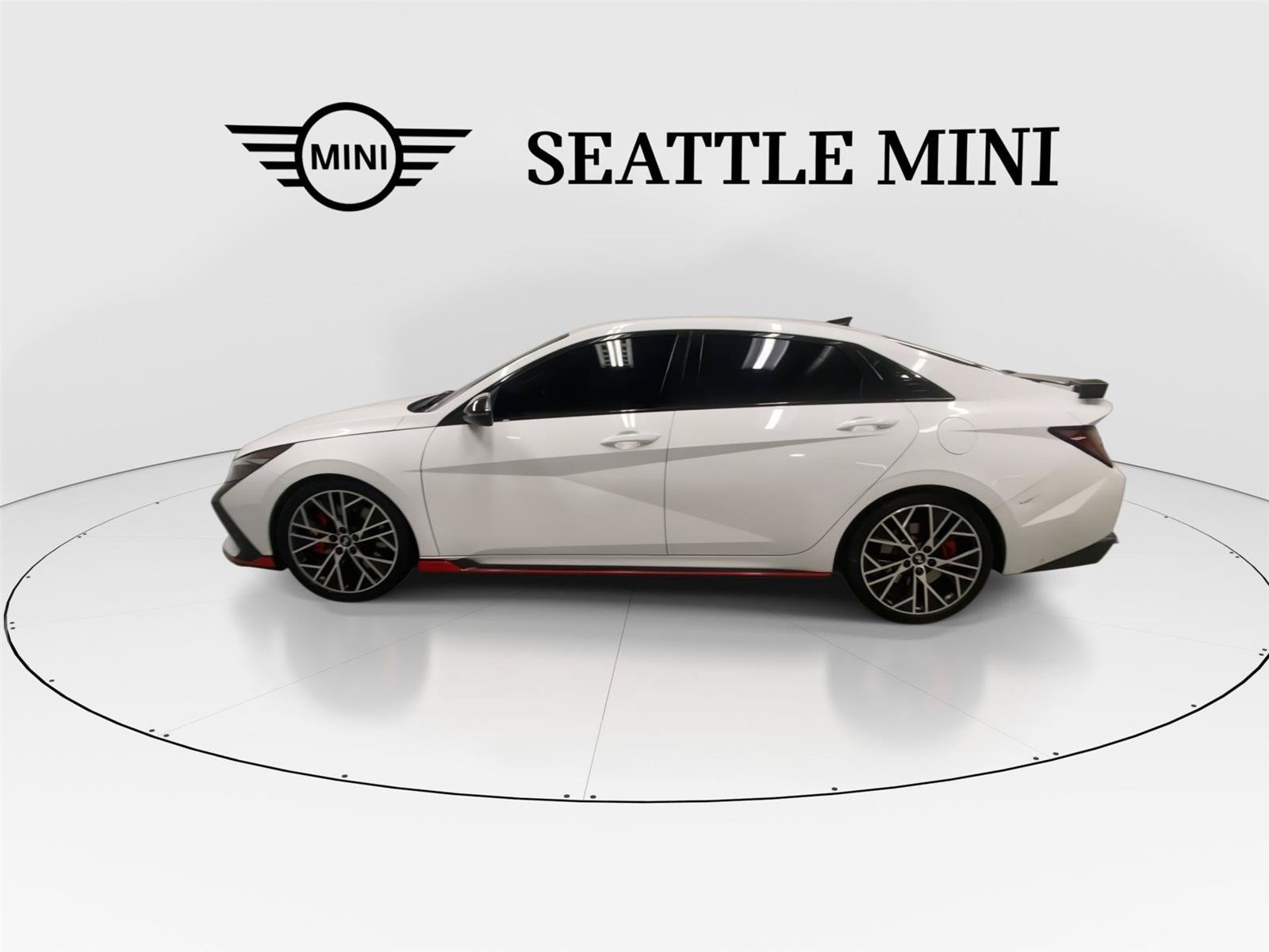 Used 2022 Hyundai Elantra N FWD image 7