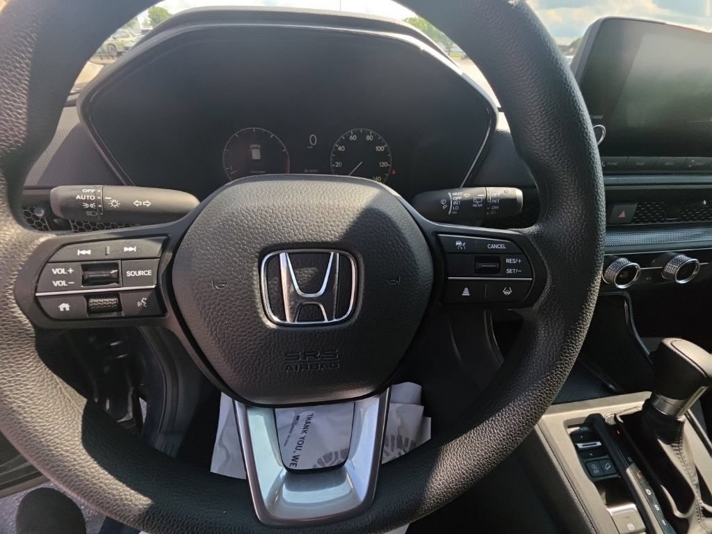 Used 2025 Honda CR-V LX image 14