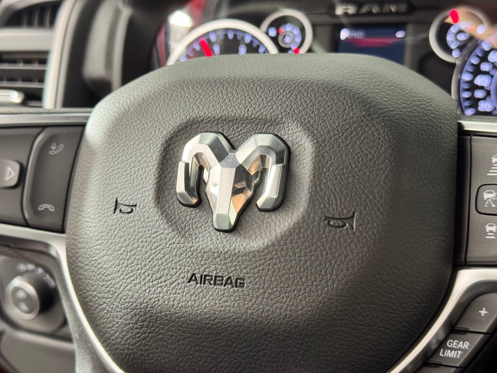 New 2026 RAM 2500 Tradesman AWD/4WD image 33