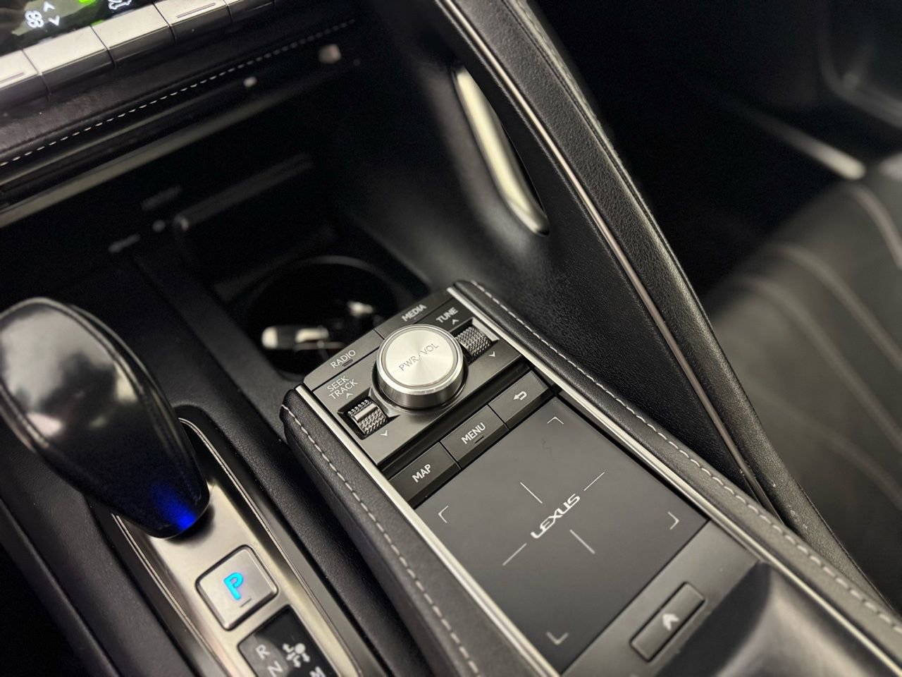 Used 2018 Lexus LC 500h w/ Touring Package image 23