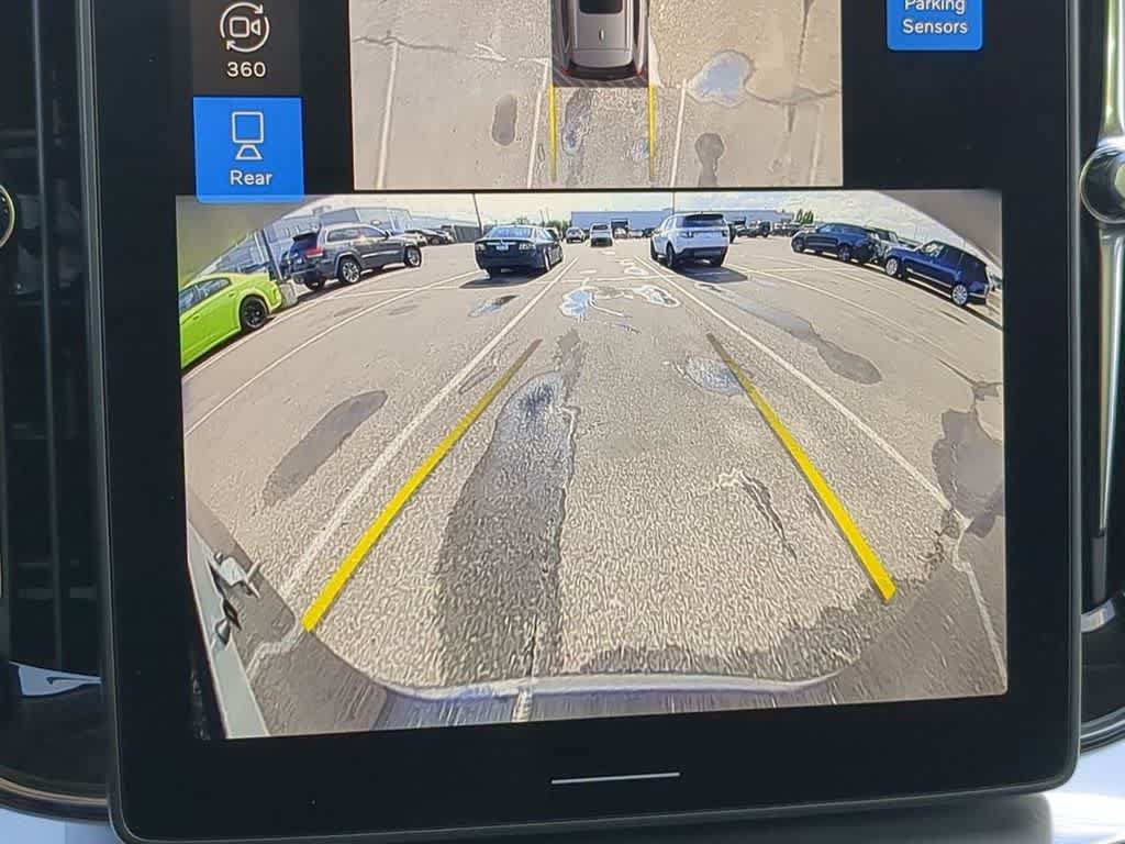 Certified 2026 Volvo XC90 B6 Plus AWD/4WD image 28