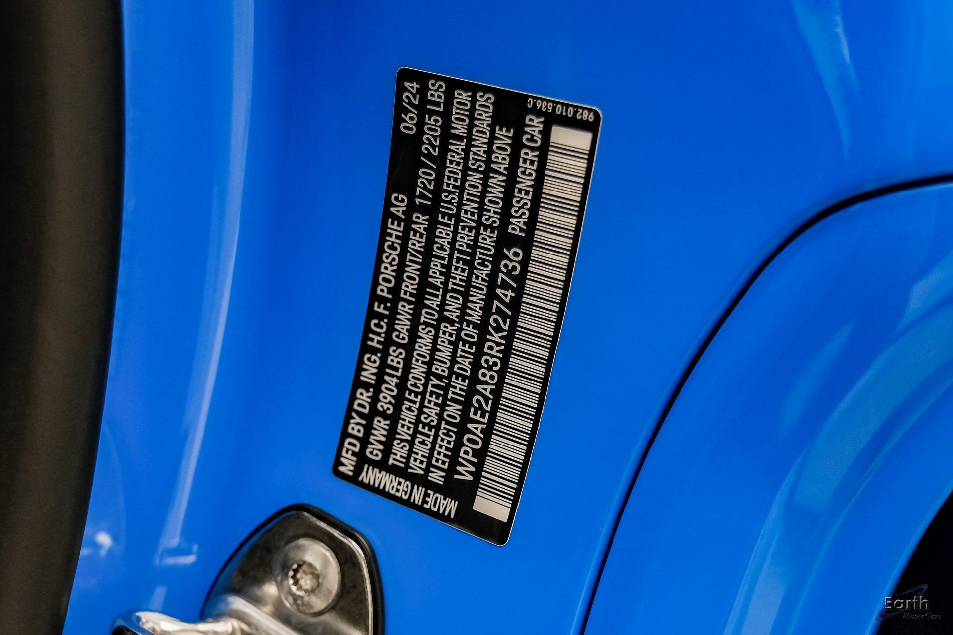 Used 2024 Porsche 718 Cayman GT4 RS RWD image 71
