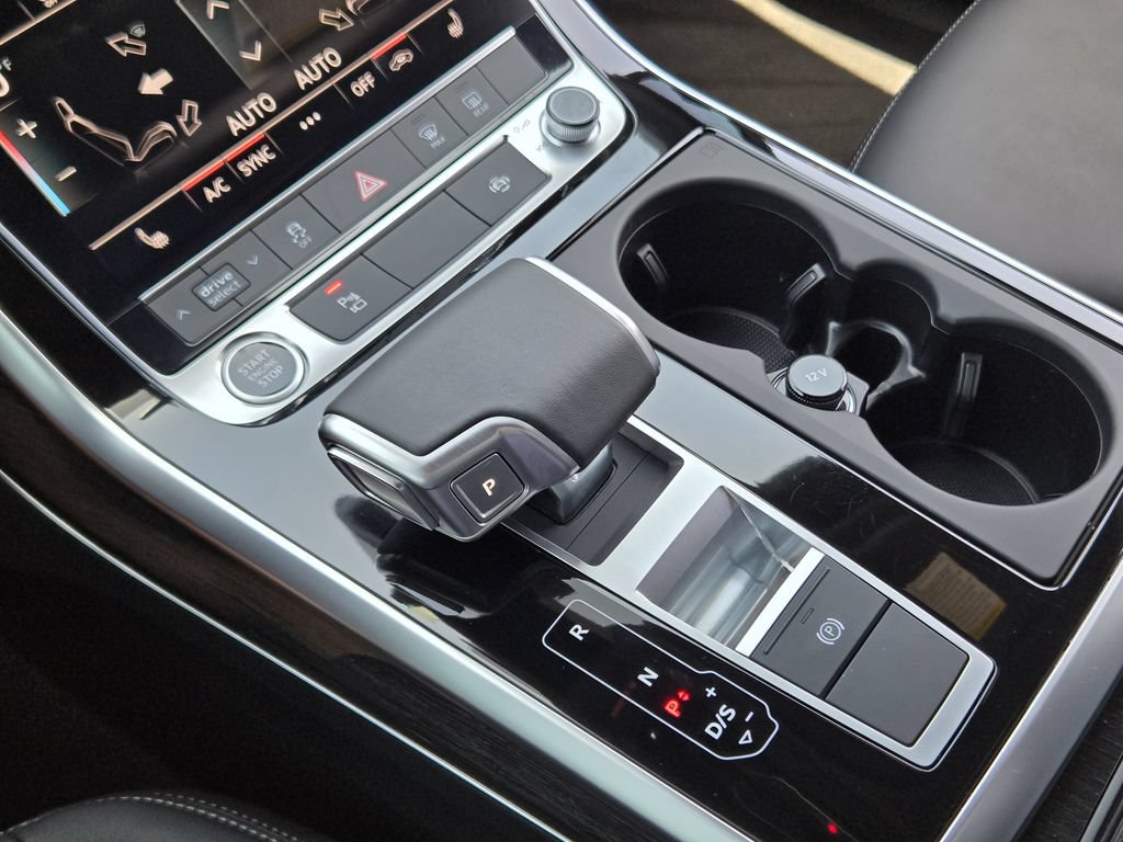 Certified 2026 Audi Q7 2.0T Premium AWD/4WD image 25