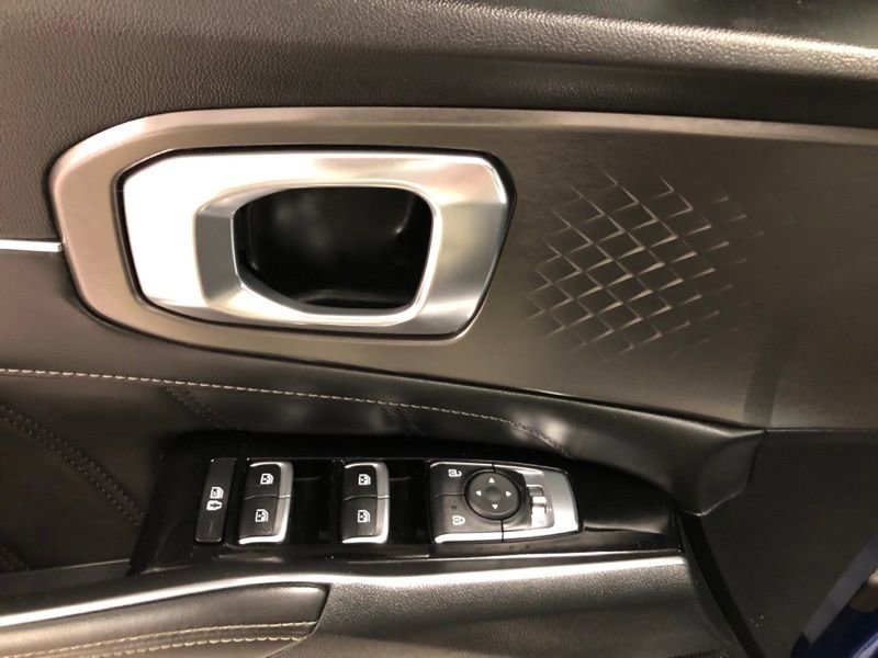 Certified 2021 Kia Sorento SX image 21