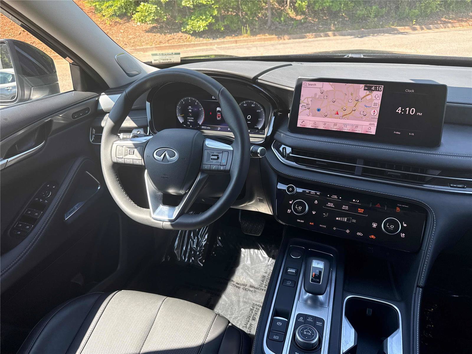 Used 2025 INFINITI QX60 Luxe AWD/4WD image 14