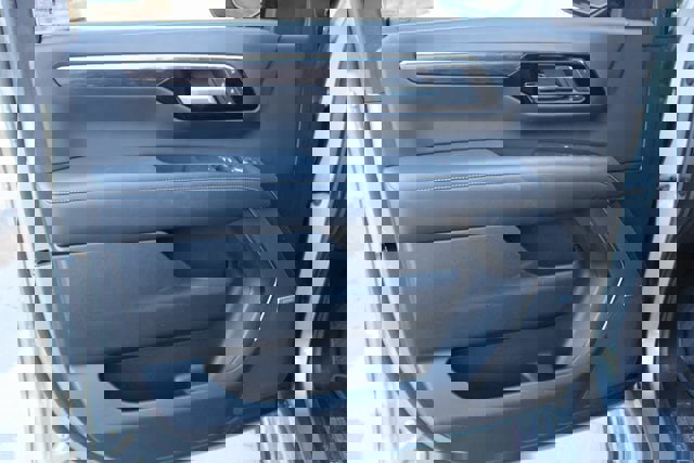 Used 2025 Chevrolet Tahoe Premier image 24