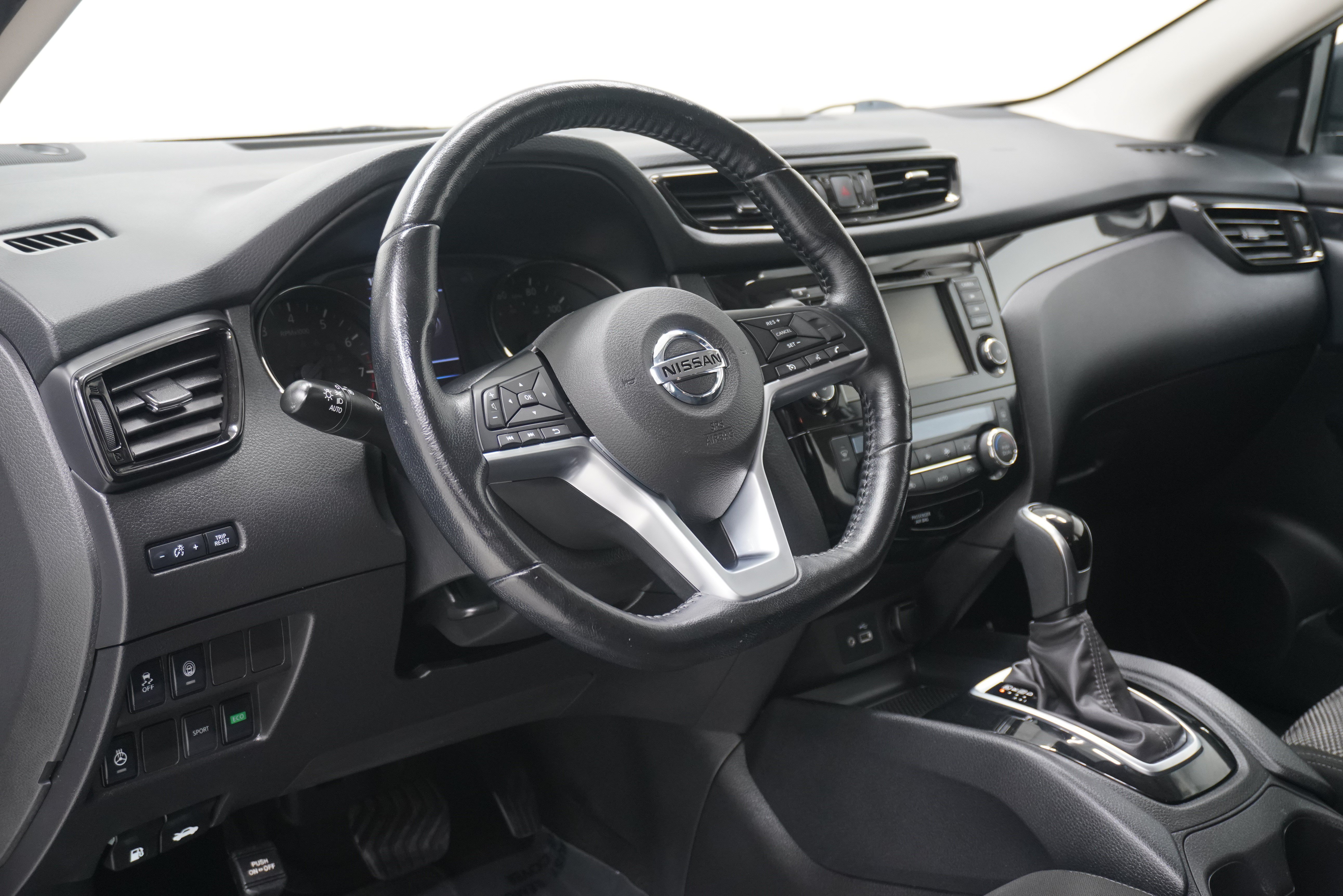 Used 2021 Nissan Rogue Sport SV FWD image 10