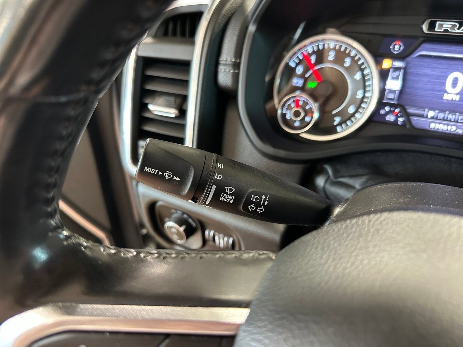 Used 2021 RAM 1500 Laramie AWD/4WD image 20