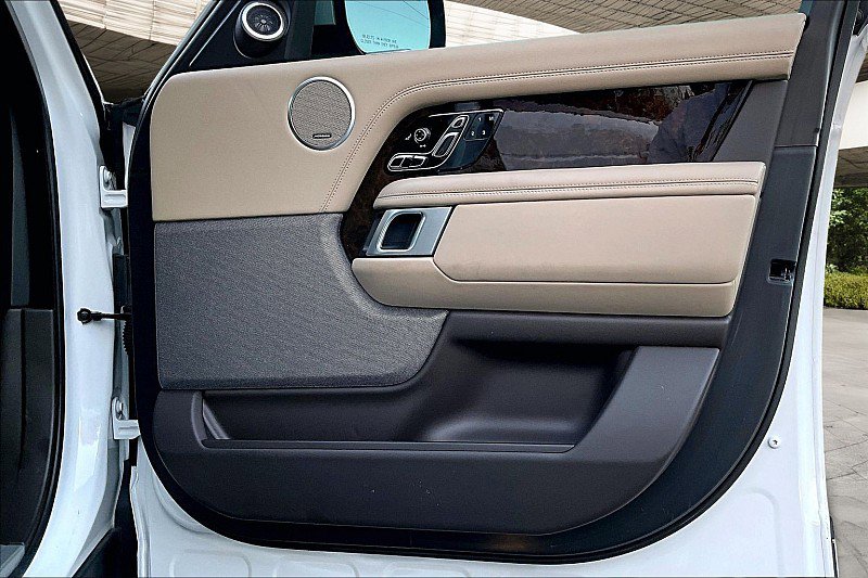 Used 2021 Land Rover Range Rover Westminster Edition image 18