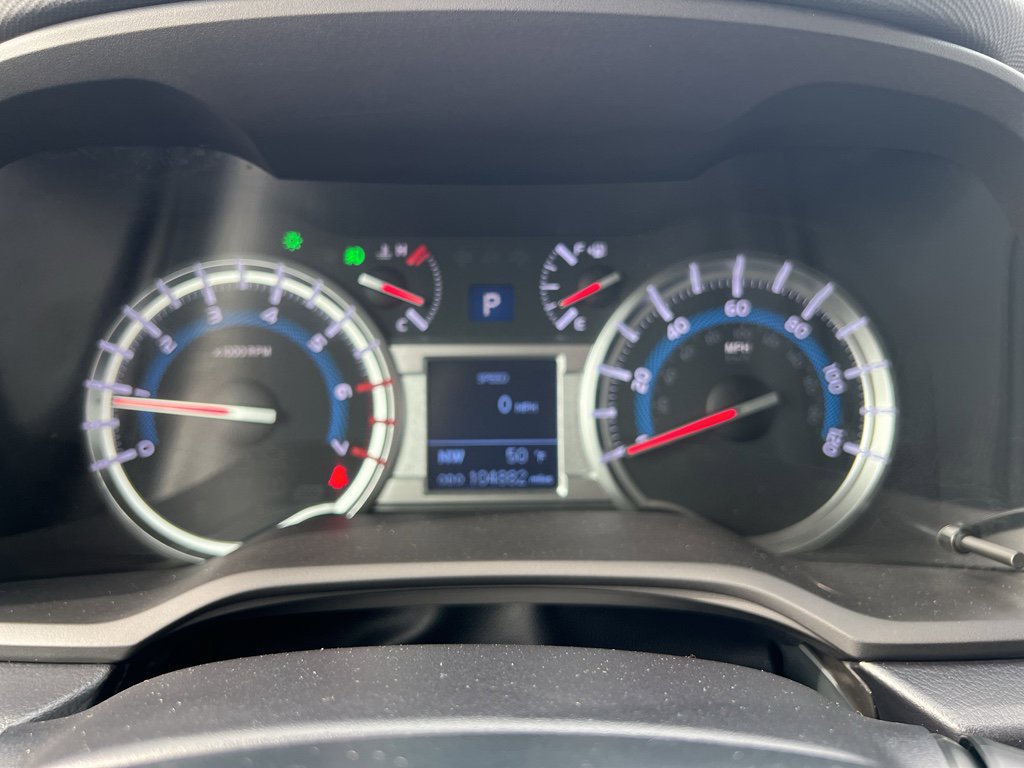 Used 2016 Toyota 4Runner SR5 Premium image 10