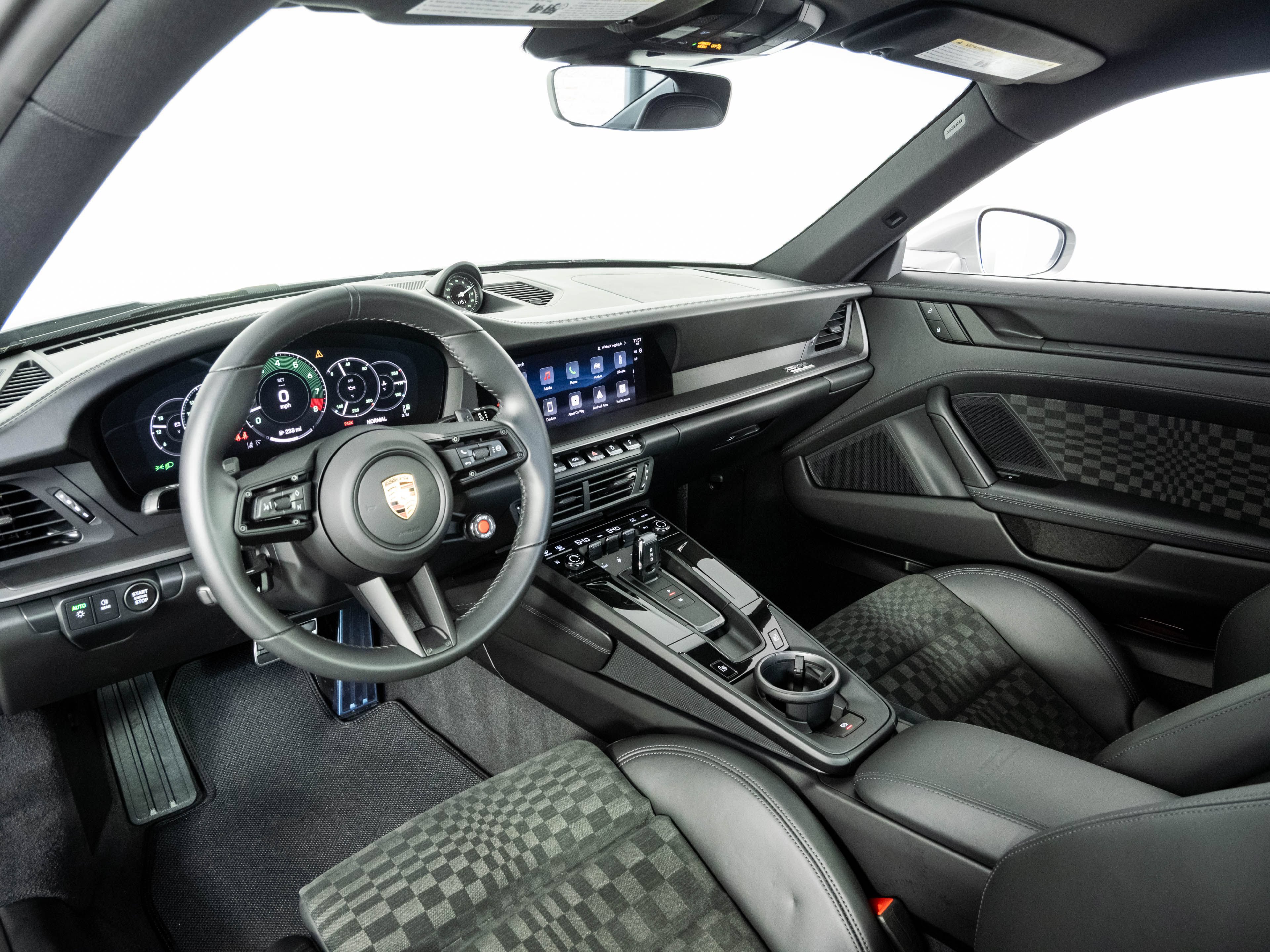New 2026 Porsche 911 Carrera RWD image 4