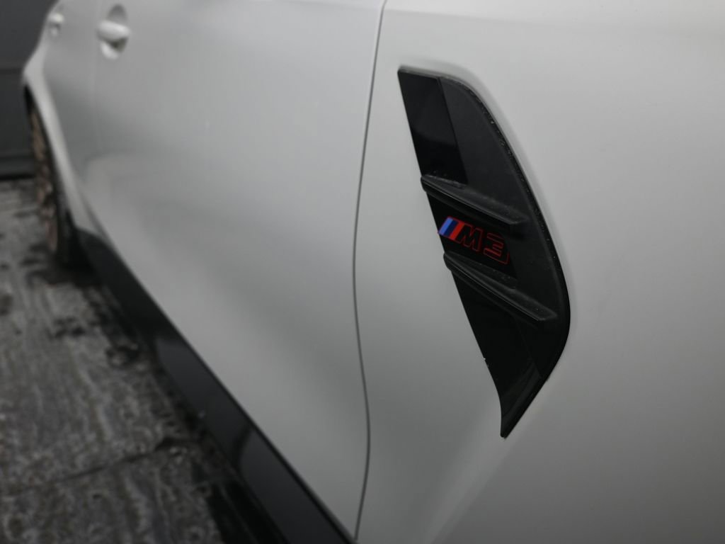 Used 2024 BMW M3 CS image 18